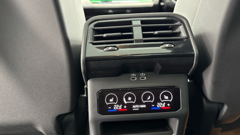 BMW i5 250kW eDrive40 M Sport 84kWh 4dr Auto Tech+/Comf+ Electric Saloon